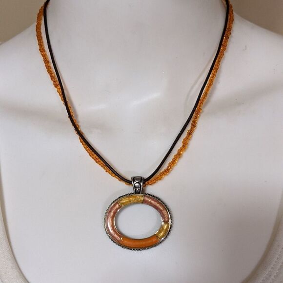 Vintage 3 piece orange shell necklaces & bracelet. 2 necklaces, mother of pearl - Picture 8 of 9